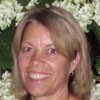 At Home Group Inc. Employee Beth Cox's profile photo