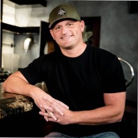 More Drinks Co. Employee Billy Peuplie's profile photo