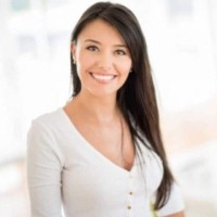 Deduce Employee Amber Wright's profile photo