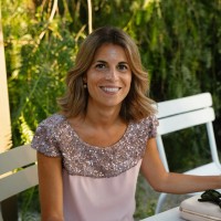 Universitat Internacional de Catalunya Employee Cristina Junquera's profile photo