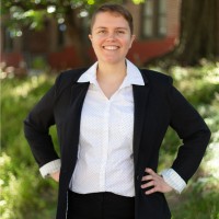 Vee White Email & Phone Number