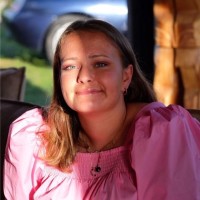 Jade Moreau Email