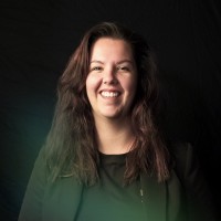 Iris van Ravenhorst Email