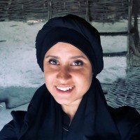 Crystalle Ahmed-Qureshi Email