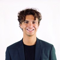 Arthur Pérez Email