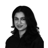 Ramona Moshfegh Email