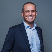 Stephane Chaze Email