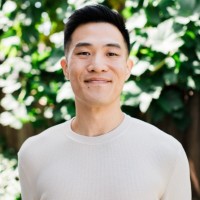 favorited Employee Peter Kang's profile photo