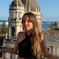 Beatriz Adán Barrientos Email