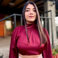 OffiDocs Employee Fernanda Pizarro's profile photo