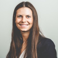 Larissa Götz Email