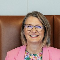 Ali Carruthers-Illingworth Email & Phone Number