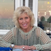 Buyer Employee Elyse Effenson's profile photo