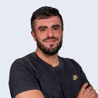 Miguel Sebastián Email