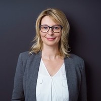 SimpleShowing Employee Annie Bishop's profile photo