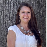 Lora Hubbard Email & Phone Number