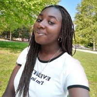 OLDER Paris Employee Jennifer Ekuban's profile photo