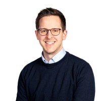 Robert Mölzer Email & Phone Number