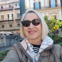 Eugenia Kozhurova Email