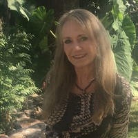 Suzanne McClendon