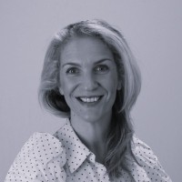 Siri Tømmerås Email