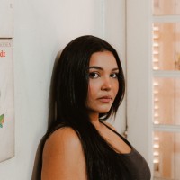Gabriela Oliveira Email