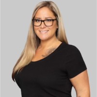 Kim Oakes Email & Phone Number