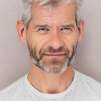 Andreas Ahlert Email