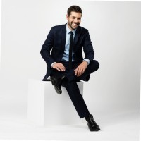 Julien P. Email
