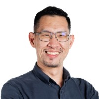 Daniel Hau Email