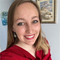 Lauryn Moster Email