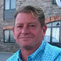 Simon Gibson Email