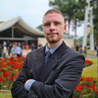 Gabriel Pompermayer Email