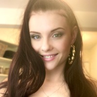 Fingleton Employee Becky Martin's profile photo