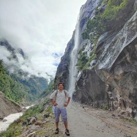 Niranjan Budiyal Email