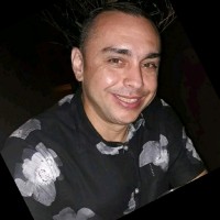 Yellow Employee Styvens Boness's profile photo