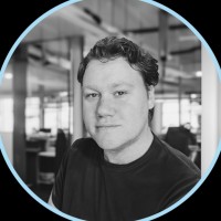Qlik Employee Casey Alvarez's profile photo