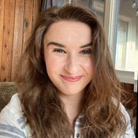 Chloë Howes Email