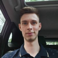 Pavlo Huk Email