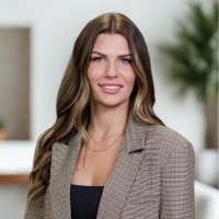 Hailey Livingston Email & Phone Number