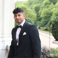 Jetts 24hr Fitness UK Employee Kiran Nayar's profile photo