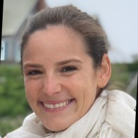 Anna Neumeyer Email & Phone Number