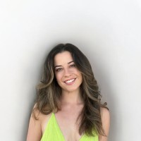 Ashleigh Uyen Email & Phone Number