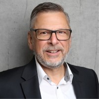 Eugen Schmitz Email