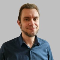 Dennis Schladebeck Email