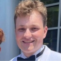 Leader Graphics Employee Ryan Tomczak's profile photo