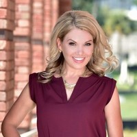 Heyman Talent Artist Agency Employee Holly Hruby-Banno's profile photo