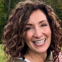 Laura Hampe Email & Phone Number