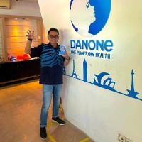 Danone Employee Billy Putra's profile photo