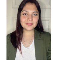 Makarena Guzman Ponce Email